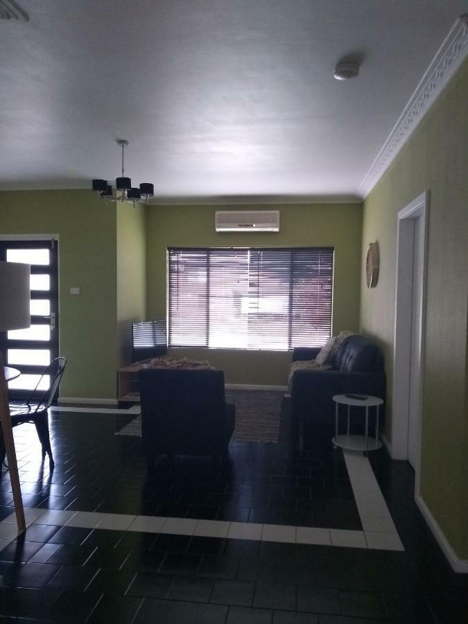 Kindred Studio Apartments Leeton Екстериор снимка